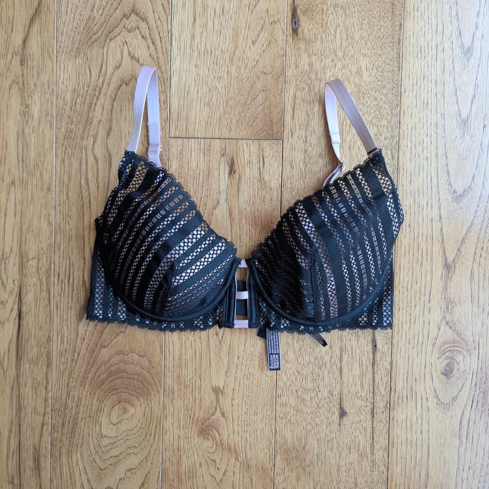Victoria's Secret Lined Plunge Bra Black Light Pink Striped‎ Lace 34DD Coquette